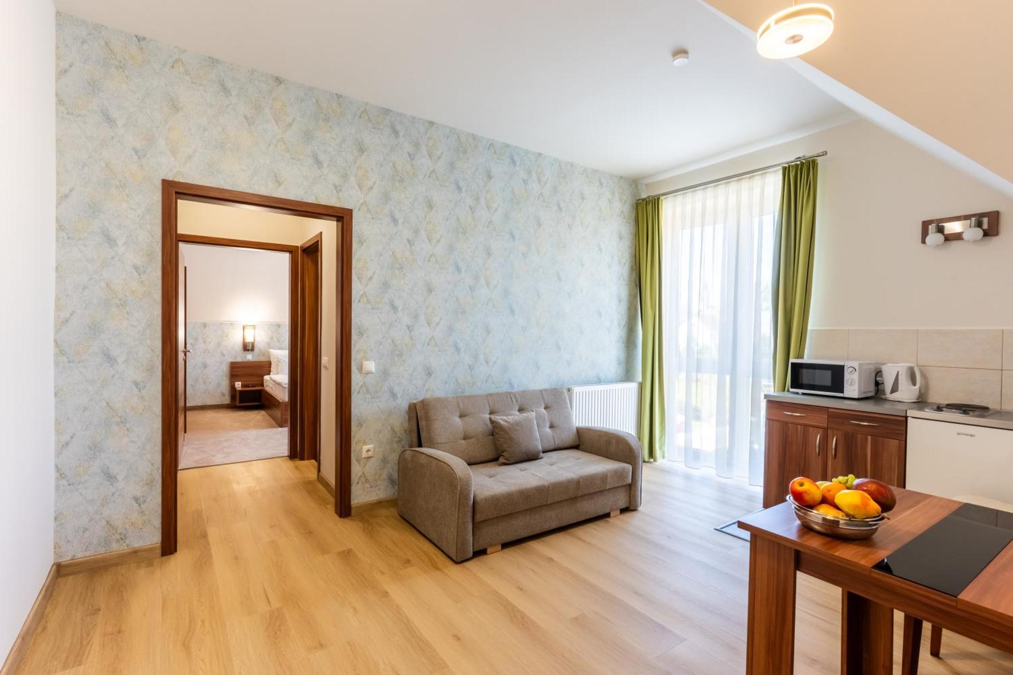 B&B Lajta Park Мошонмадьяровар Экстерьер фото